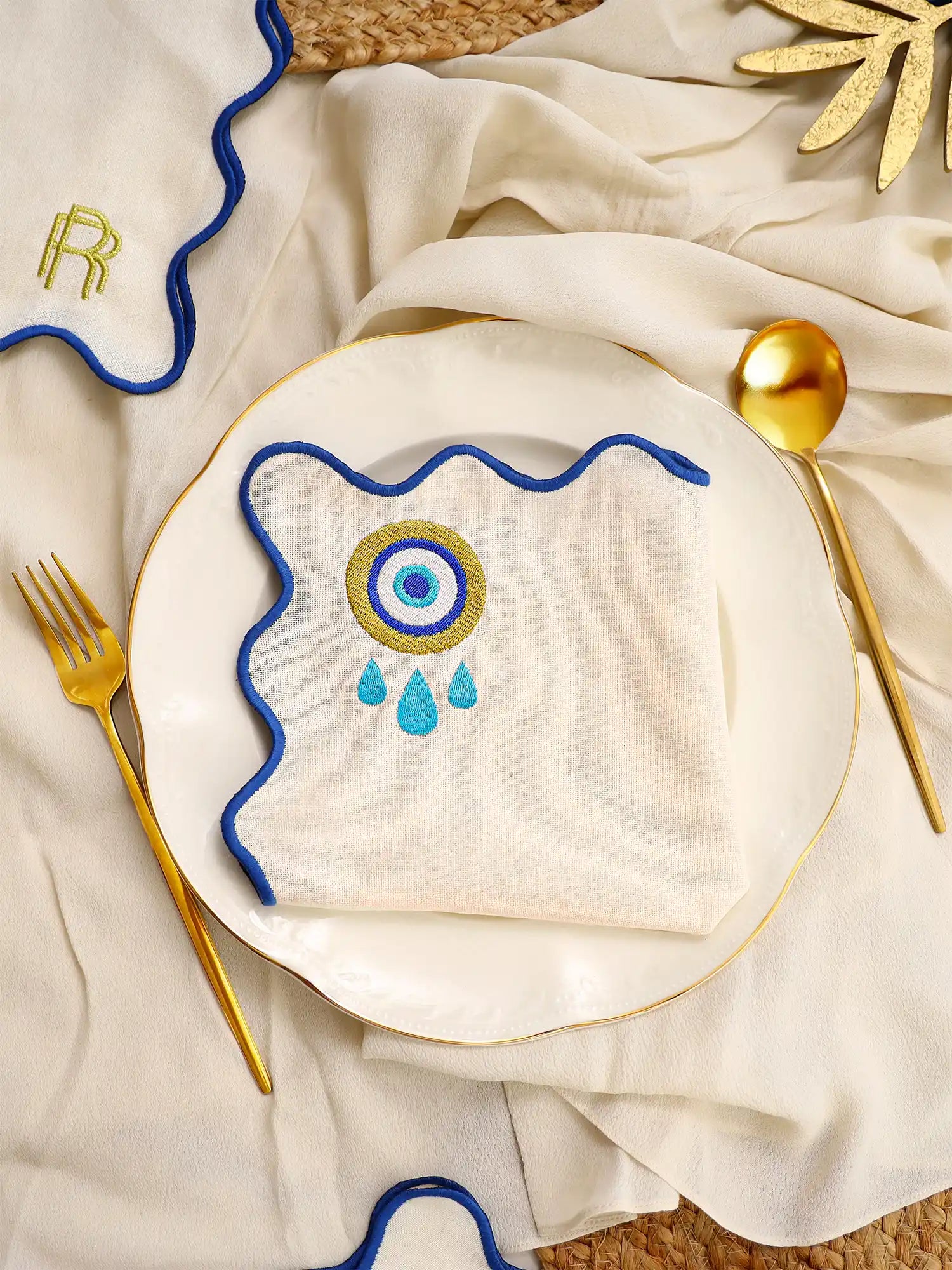 FREE - Table Napkins (White - Set of 2)