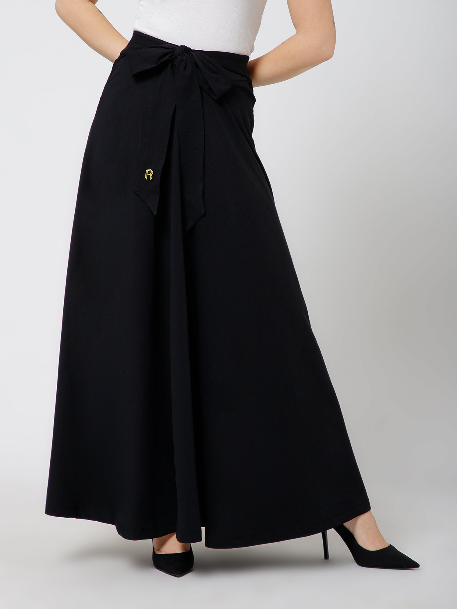 Spin Me Butter Skirt