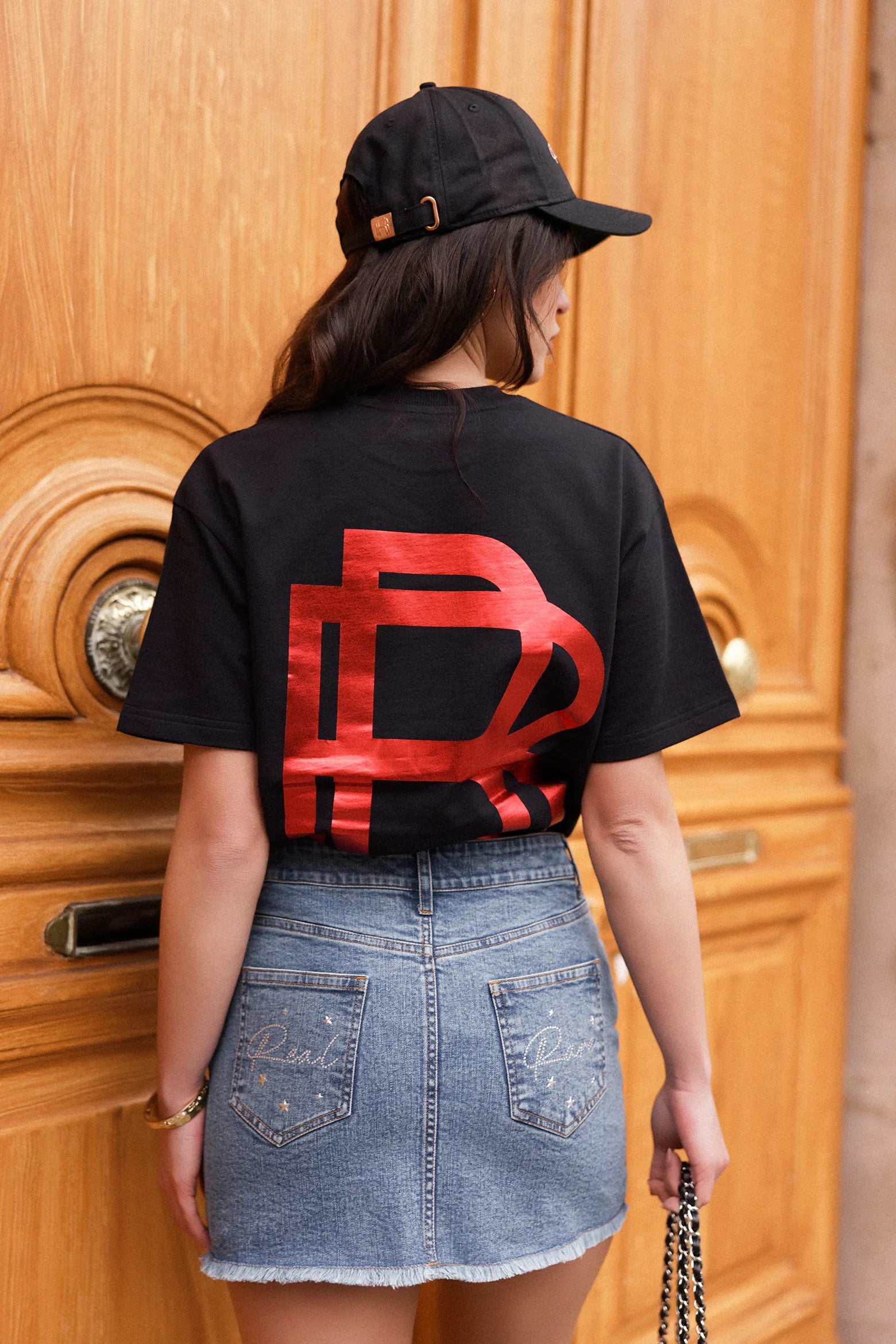 Authentically Oversized Tee - Black