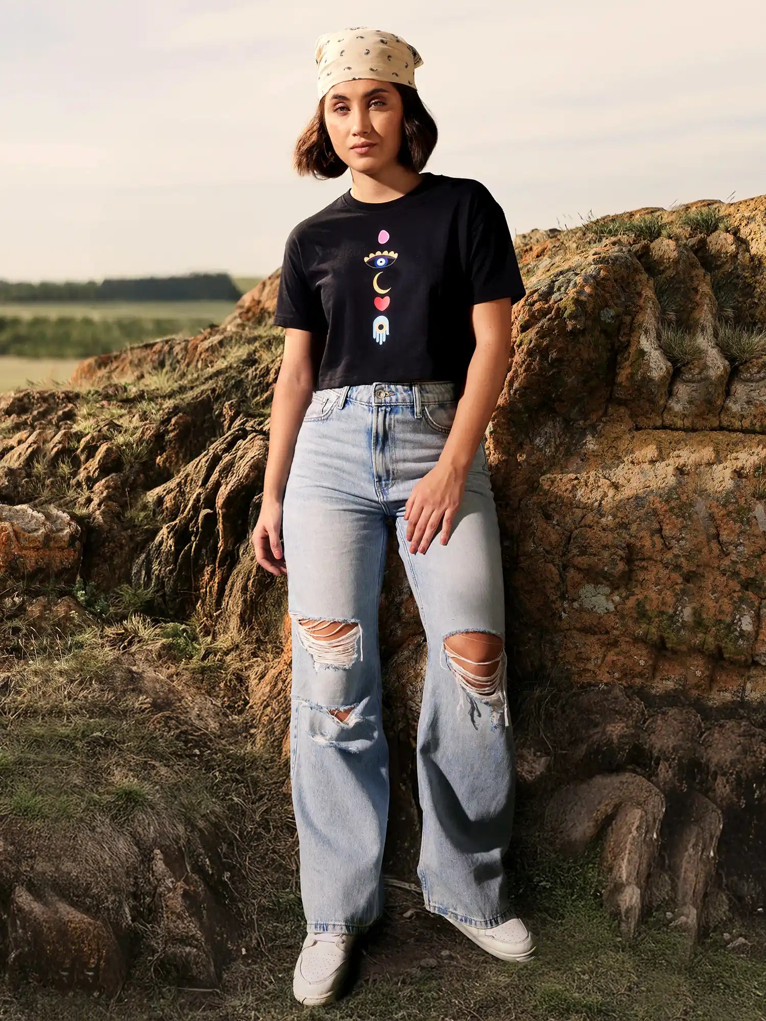 Believe Crop Top - Black.